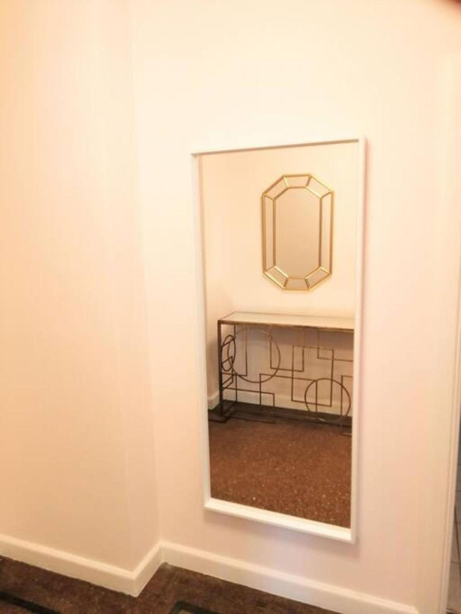 Elegant Apartment In Syntagma Square Афіни Екстер'єр фото